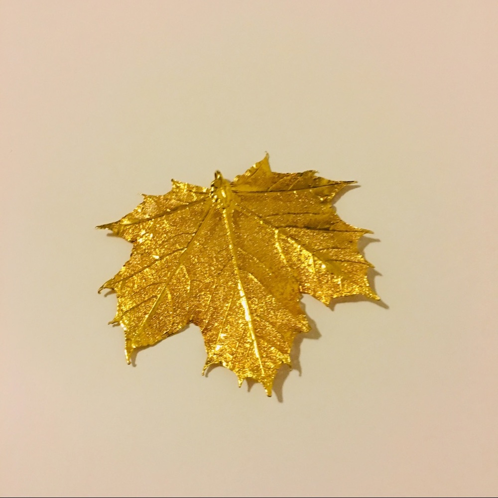 Gold plated Natural Leaf  Pendant 🍁